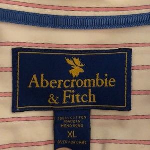 Abercrombie & Fitch button up muscle cut size xl